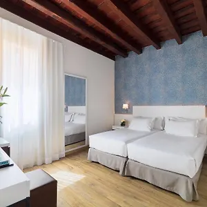 Hotel H10 Raco Del Pi Barcellona